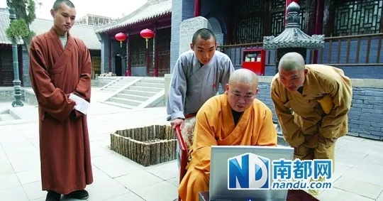少林寺重塑传统价值，新任住持引领变革满月不再推崇天价香火文化标题建议，少林寺新任住持重塑传统价值，摒弃天价香火文化，引领变革新篇章