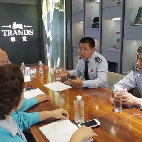 大连服装厂，纺织华章的传承与创新之路