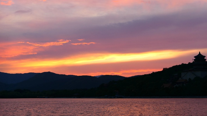七夕北京晚霞的诗意浪漫