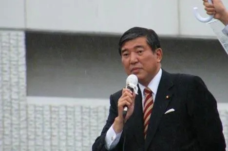 日本首相石破茂就医体验引关注，健康状况成焦点