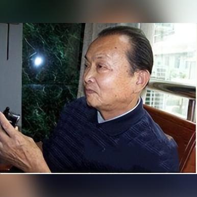揭秘卧底身份，美国家情报总监公开卧底姓名背后的故事揭秘