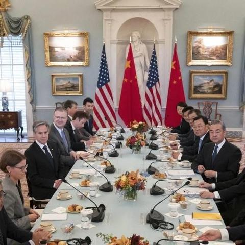 俄罗斯等待美国总统回访，外交部发言人透露消息