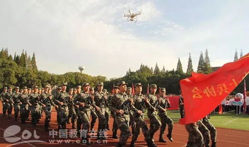 退役大学生士兵天安门广场圆梦想指挥之旅