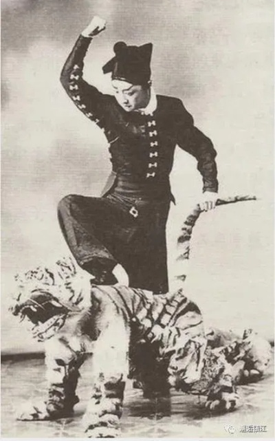 朱连魁，一代杂耍艺人的传奇人生
