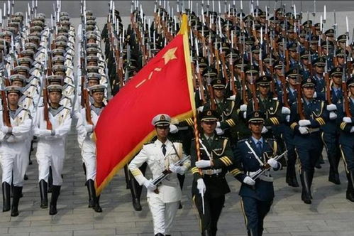 揭秘阅兵神级镜头的切换艺术，镜头语言背后的艺术魅力