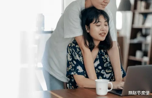 上海男子供养女友及其丈夫一家五年，特殊的情感纠葛故事