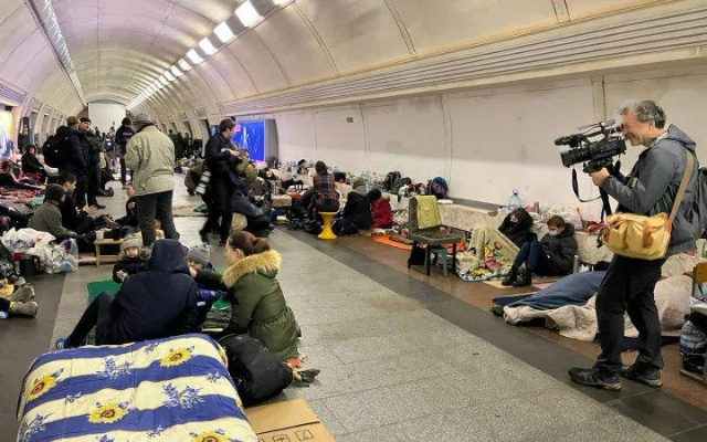 美国轻轨上发生乌克兰难民不幸身亡事件