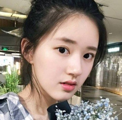 赵露思晒57张近状照片，背后故事大揭秘