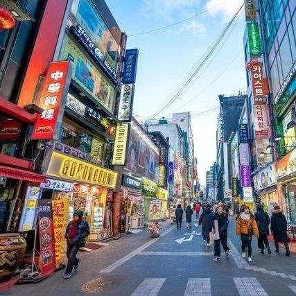 韩国对中国团体游客实行免签政策，深化两国旅游交流与合作