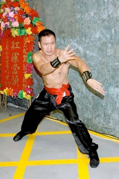 罗莽失联背后的故事，手机损坏引发关注热议的真相探索