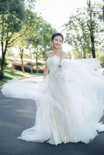 乌克兰美女伴娘团助阵河北婚礼，中西合璧惊艳全场