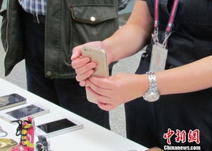 女子多次携带打火机登机遭通报，警示社会需加强安检意识与反思安全漏洞