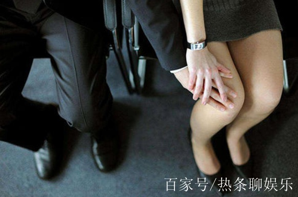 90后男公务员与50岁女领导的出轨事件，权力、诱惑与道德的沉沦