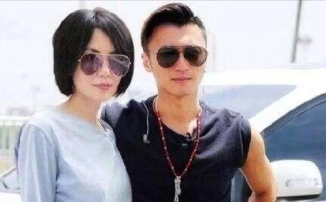 王菲与谢霆锋年龄差究竟为何？