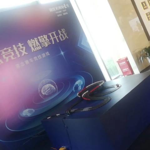 小伙投资智能机器人，租赁业务日进八千