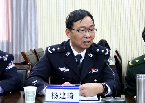 四川公安局副局长英勇献身，保卫人民安全至公殉职