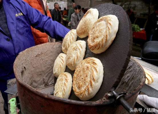 烧饼背后的温情故事，传统美食与老婆的交织记忆