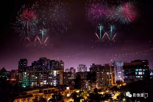 厦门烟花，璀璨夜空中的梦幻盛宴