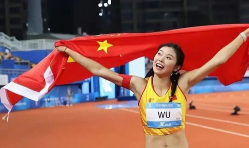 成都四年级女生国际赛场大放异彩，勇夺两项冠军荣誉
