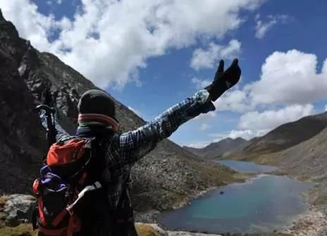 父爱如山，徒步之旅的坚持与勇气之旅