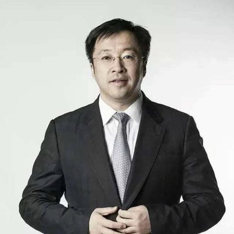 极星汽车关闭直营门店，转型之路还是战略调整？