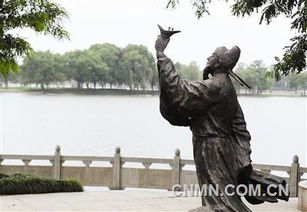 景区雕塑引发争议，园方已部分拆除恐怖雕塑