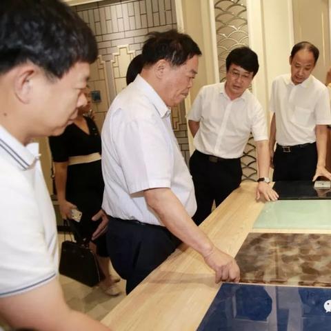 曹德旺坚守实业，回应辞职传闻心系未来