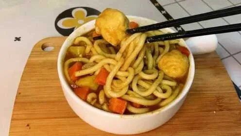 鱼丸粗面，简单美味的极致演绎