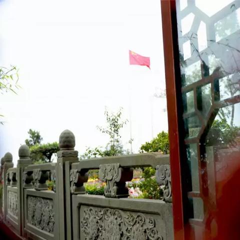 苍劲空，触动心灵的神秘画卷