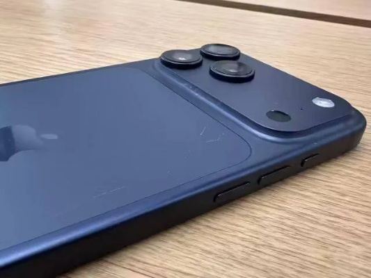 iPhone 17 Pro Max机身褪色问题揭秘