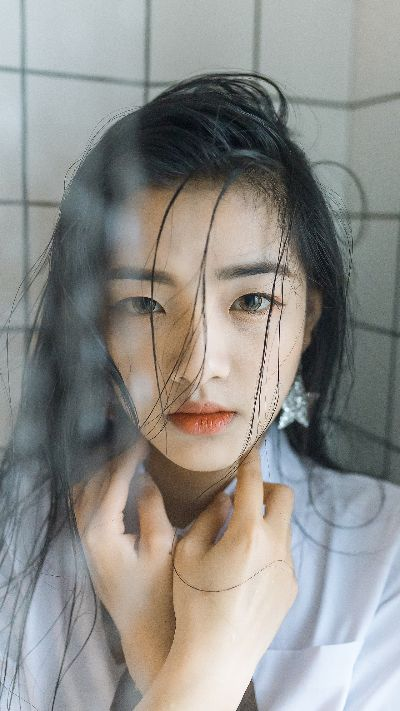 浴室少女的20天，成长与蜕变之旅