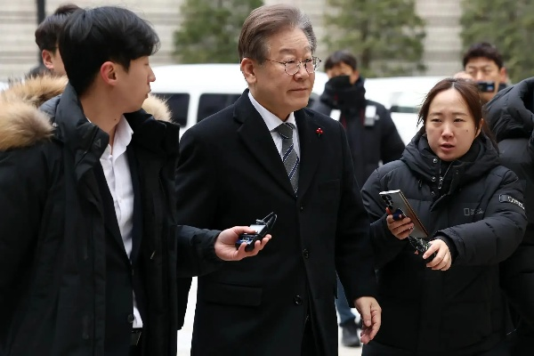 李在明保镖成焦点人物